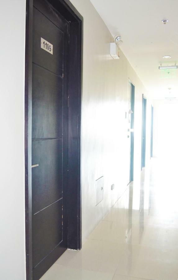 Unit 1109 Cityscape Residences Bacolod Kültér fotó